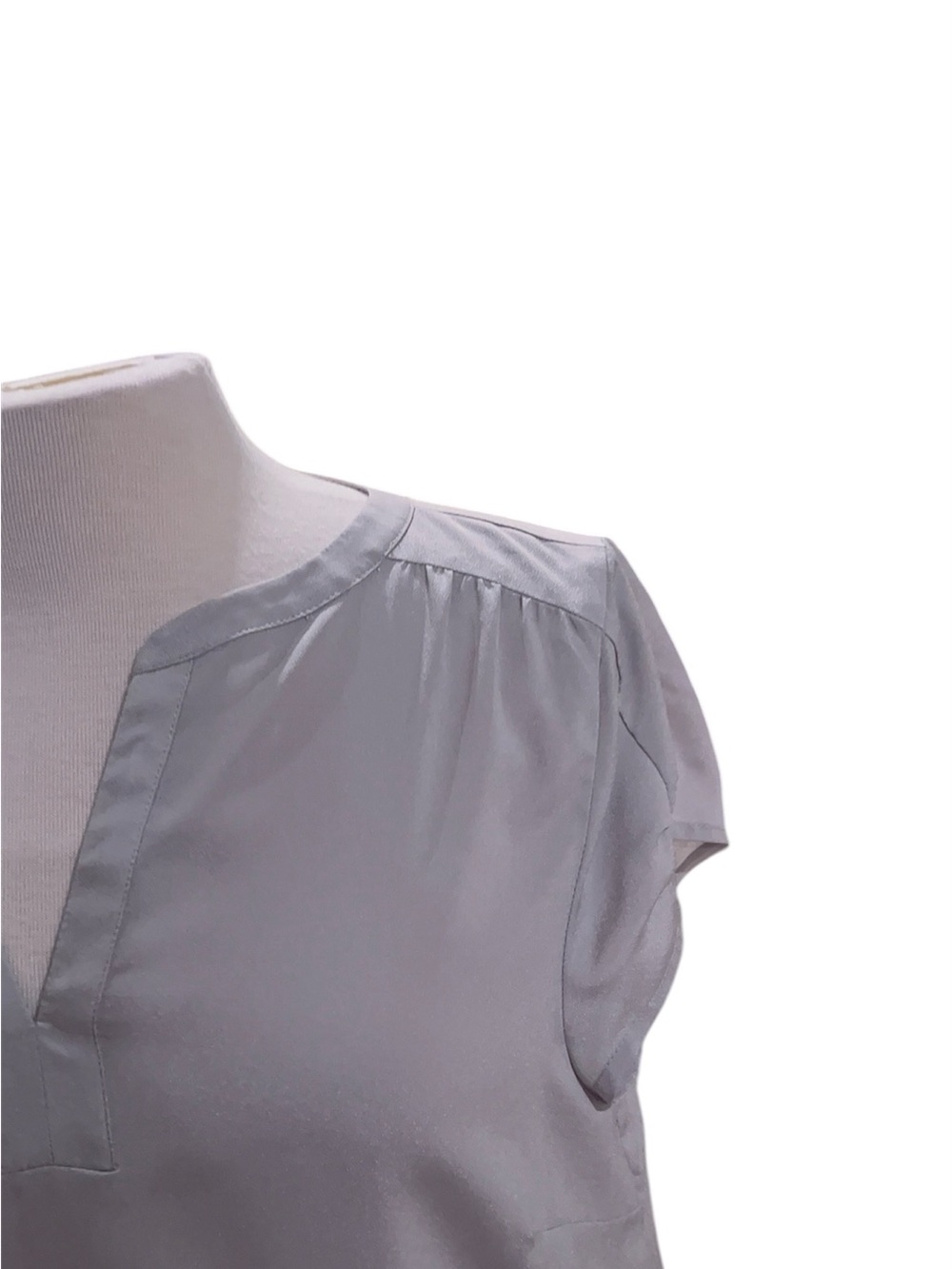 The Limited Light Gray V-Neck Cap Sleeve Blouse - Picture 4 of 4